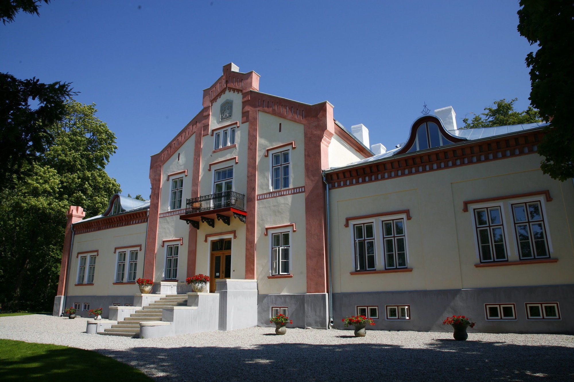 Paedaste Manor Экстерьер фото